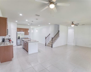 5270 Brydon Woods Circle - Photo Thumbnail 7