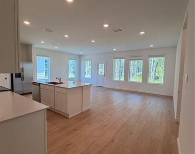 5063 Loggia Lane - Photo Thumbnail 8