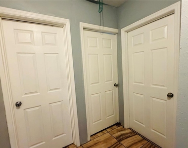 5354 Lanyard Court - Photo Thumbnail 14