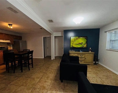 5354 Lanyard Court - Photo Thumbnail 18
