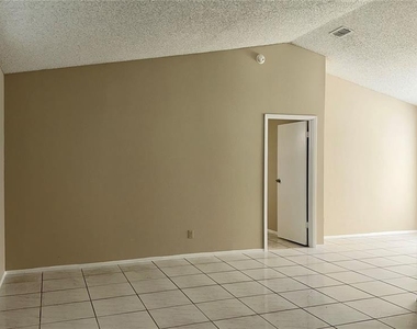 7107 Blair Drive - Photo Thumbnail 25