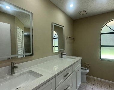 7107 Blair Drive - Photo Thumbnail 18