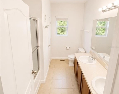 2256 Betsy Ross Lane - Photo Thumbnail 7