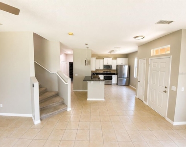 2256 Betsy Ross Lane - Photo Thumbnail 4