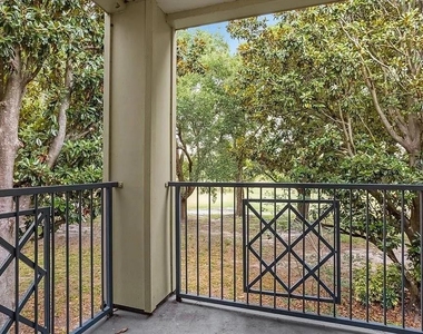 7210 Westpointe Boulevard - Photo Thumbnail 14