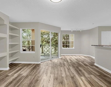 7210 Westpointe Boulevard - Photo Thumbnail 6