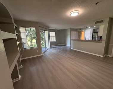 7210 Westpointe Boulevard - Photo Thumbnail 3