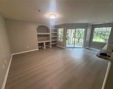 7210 Westpointe Boulevard - Photo Thumbnail 9