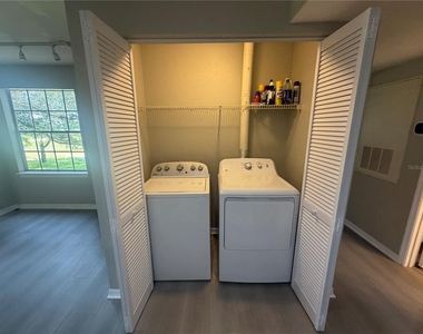 7210 Westpointe Boulevard - Photo Thumbnail 5