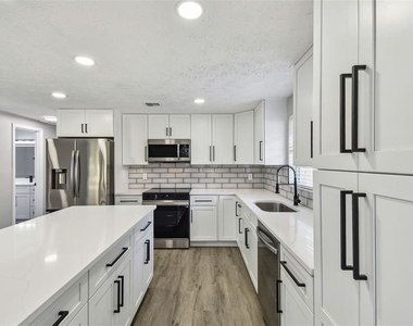 2258 George Wythe Road - Photo Thumbnail 8