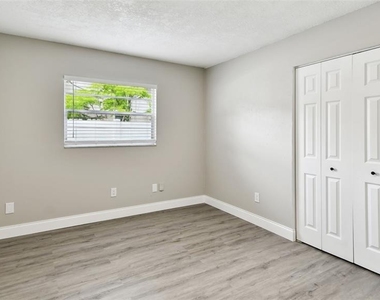 22 Felter Lane - Photo Thumbnail 21