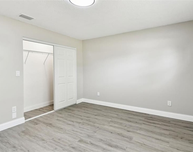 22 Felter Lane - Photo Thumbnail 30