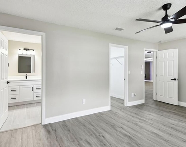 22 Felter Lane - Photo Thumbnail 14