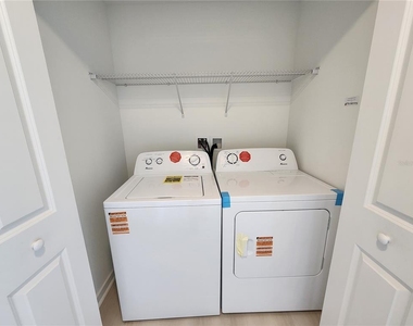 5563 Milenia Park Boulevard - Photo Thumbnail 15
