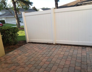 5567 Somersby Road - Photo Thumbnail 8