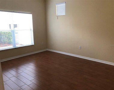 5567 Somersby Road - Photo Thumbnail 12