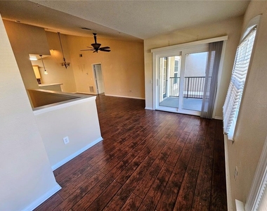 6548 Swissco Drive - Photo Thumbnail 11