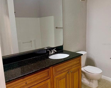 826 Grand Regency Point - Photo Thumbnail 21
