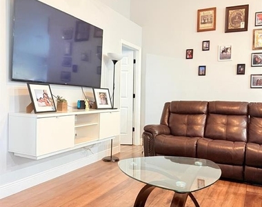 16425 Golden Eagle Boulevard - Photo Thumbnail 3