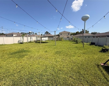 2250 Hidden Palm Drive - Photo Thumbnail 19
