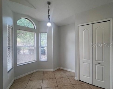 9618 Rivers Bend Court - Photo Thumbnail 3