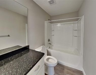 7961 N Primrose Drive - Photo Thumbnail 13