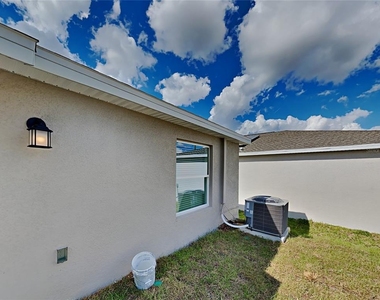 301 Piave Street - Photo Thumbnail 14