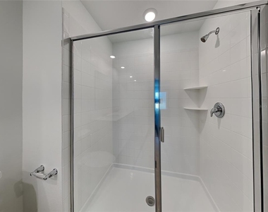 301 Piave Street - Photo Thumbnail 7