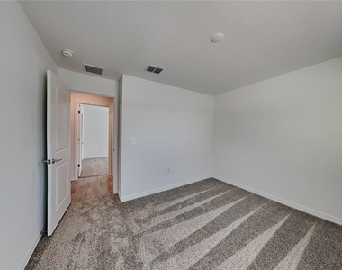 301 Piave Street - Photo Thumbnail 8