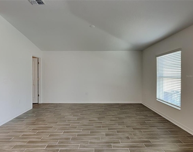 301 Piave Street - Photo Thumbnail 1