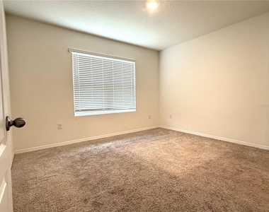 5425 Palomino Pl - Photo Thumbnail 16