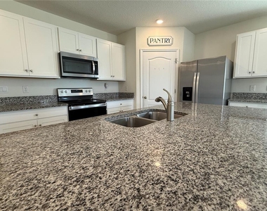 5425 Palomino Pl - Photo Thumbnail 5