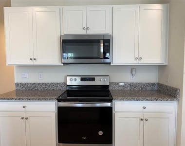 5425 Palomino Pl - Photo Thumbnail 7