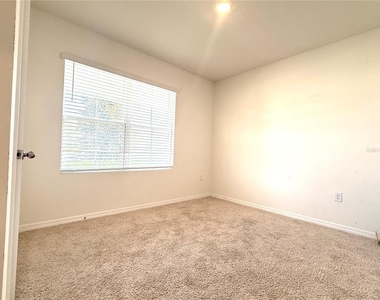 5425 Palomino Pl - Photo Thumbnail 13