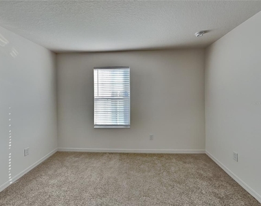 1615 Cloudy Court - Photo Thumbnail 9