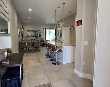 2608 Sunrise Shores Drive - Photo Thumbnail 20
