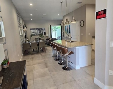 2608 Sunrise Shores Drive - Photo Thumbnail 19