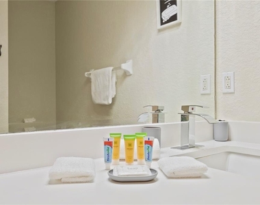 334 Reserve Drive - Photo Thumbnail 78