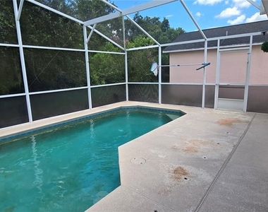 334 Reserve Drive - Photo Thumbnail 36