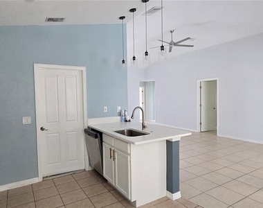 334 Reserve Drive - Photo Thumbnail 44