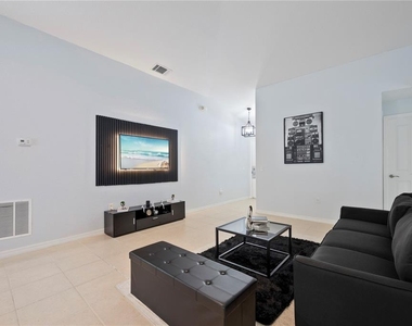 334 Reserve Drive - Photo Thumbnail 84