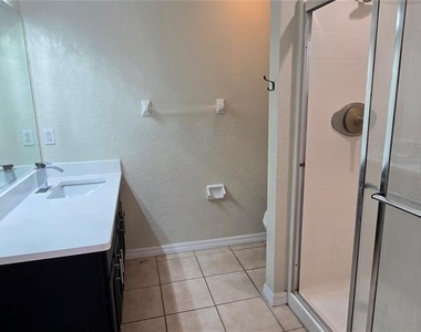 334 Reserve Drive - Photo Thumbnail 32