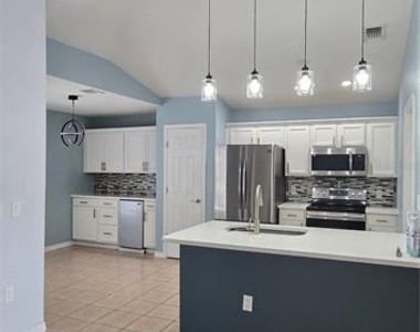 334 Reserve Drive - Photo Thumbnail 54