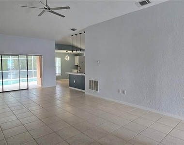334 Reserve Drive - Photo Thumbnail 23