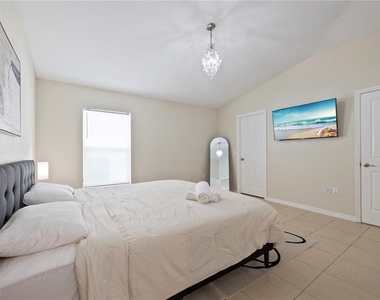 334 Reserve Drive - Photo Thumbnail 80