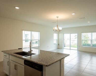757 Stoney Point Circle - Photo Thumbnail 14