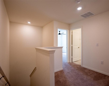 757 Stoney Point Circle - Photo Thumbnail 17