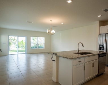 757 Stoney Point Circle - Photo Thumbnail 10
