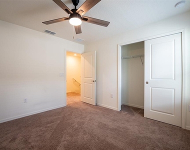 757 Stoney Point Circle - Photo Thumbnail 22
