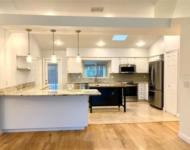 1177 Baltic Lane - Photo Thumbnail 13